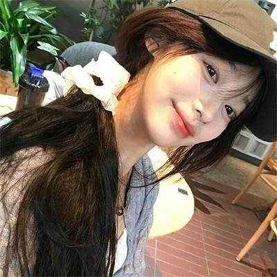 少女的心声 在线观看封面